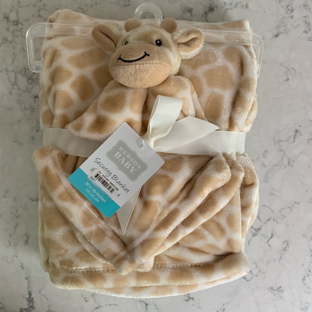 Giraffe baby blanket w/ giraffe lovey